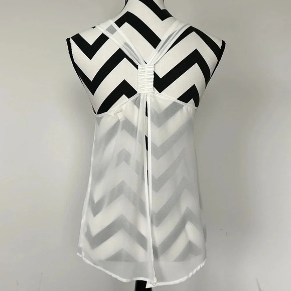 Style Loft White Tank Sz S - Picture 3 of 5